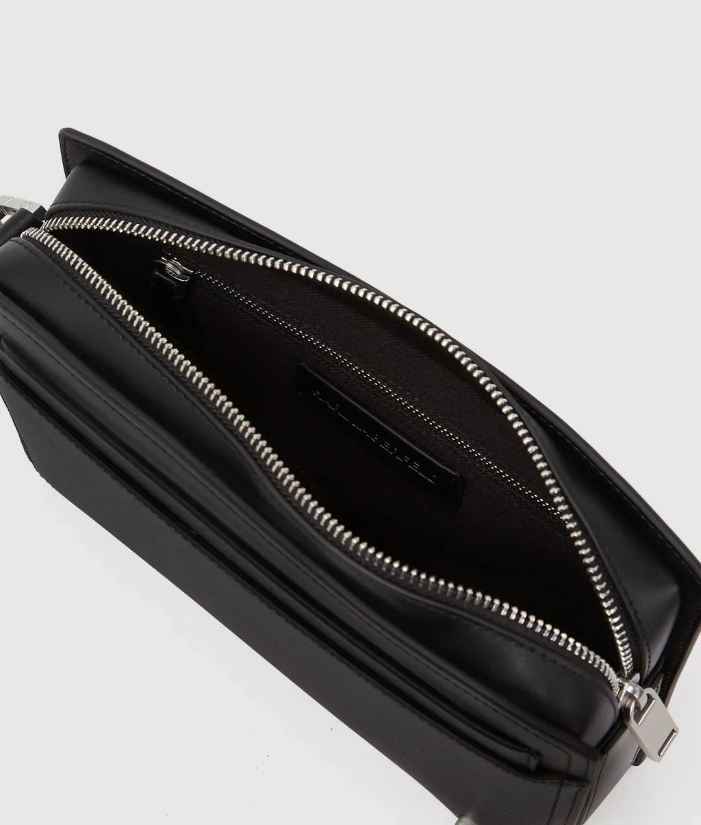 KARL K/AUTOGRAPH POUCH